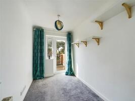 Picture #10 of Property #1323707541 in Stanpit, Christchurch BH23 3LX