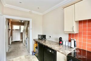 Picture #13 of Property #1324759131 in Stourvale Road, Bournemouth BH6 5HD