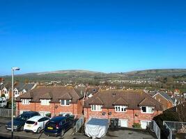 Picture #2 of Property #1324772541 in Foxhills Close, Swanage BH19 2TB