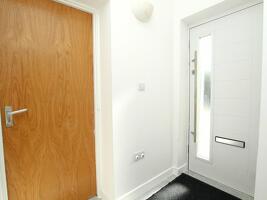 Picture #10 of Property #1330366641 in Pound Lane, Oakdale, Poole BH15 3RS