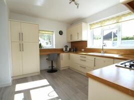 Picture #3 of Property #1330366641 in Pound Lane, Oakdale, Poole BH15 3RS