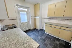 Picture #11 of Property #133227268 in Southbourne BH6 5HJ