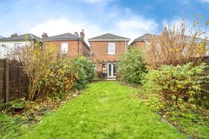 Picture #13 of Property #1335271341 in Muscliffe Road, Bournemouth BH9 1QA