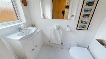 Picture #5 of Property #1337033541 in Chestnut Mews, Swanage BH19 1JY