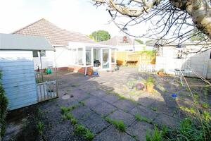 Picture #11 of Property #1337952741 in Castle Lane West, Bournemouth BH8 9UE