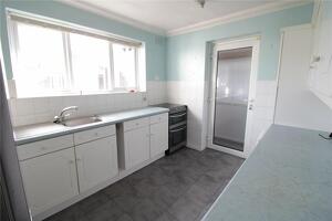 Picture #7 of Property #1337952741 in Castle Lane West, Bournemouth BH8 9UE