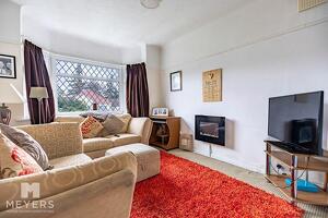 Picture #1 of Property #1338004641 in Palfrey Road, Northbourne, Bournemouth BH10 6DN