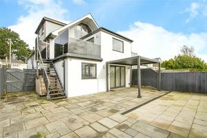 Picture #19 of Property #1339674441 in Evering Avenue, Poole BH12 4JH