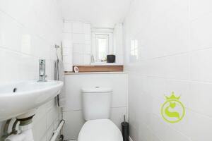 Picture #7 of Property #1342647531 in Courthill Road, Poole BH14 9HJ