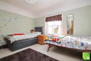 Picture #14 of Property #1345675641 in College Road, Ringwood BH24 1NX
