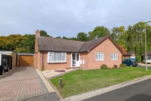 Picture #0 of Property #1348367721 in Roberts Close, Everton, Lymington SO41 0ZE
