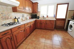 Picture #9 of Property #135083368 in Victoria Avenue, Swanage BH19 1AS