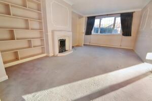 Picture #2 of Property #1354262541 in Verwood BH31 7PE
