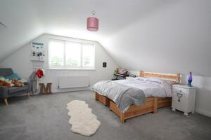 Picture #17 of Property #1354486641 in Newtown Road, Verwood BH31 6EG