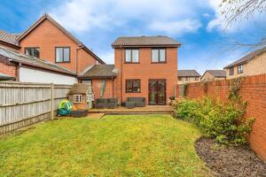 Picture #1 of Property #1355074641 in Tamorisk Drive, Totton, Southampton SO40 8UD