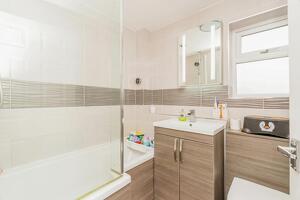 Picture #7 of Property #1355074641 in Tamorisk Drive, Totton, Southampton SO40 8UD