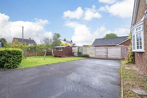 Picture #18 of Property #1361685741 in Blandford Road, Sturminster Marshall BH21 4AF