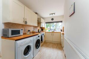 Picture #7 of Property #1367634531 in Mansfield Road, Lower Parkstone BH14 0DG