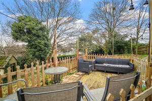 Picture #10 of Property #1372686441 in Broadstone, Poole BH18 9EB