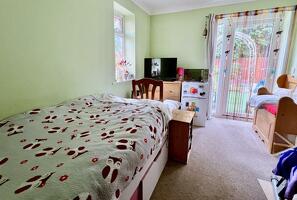 Picture #9 of Property #1379425641 in Cloughs Road, Ringwood BH24 1UX