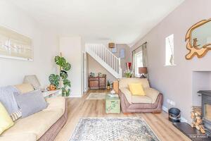 Picture #9 of Property #1379623041 in Hurn Road, Christchurch BH23 2RW