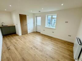 Picture #1 of Property #1379668641 in Bradpole Road, Bournemouth BH8 9NY
