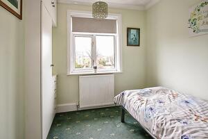 Picture #10 of Property #1379694231 in Hennings Park Road, Poole BH15 3QU