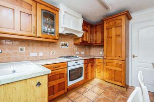 Picture #5 of Property #1383800541 in Park Close, Marchwood, Southampton SO40 4PD