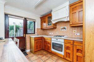 Picture #6 of Property #1383800541 in Park Close, Marchwood, Southampton SO40 4PD