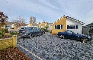 Picture #10 of Property #1384290441 in Creekmoor Lane, Poole BH17 7BS