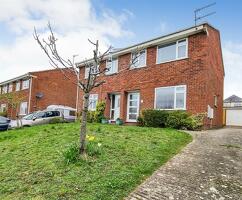 Picture #0 of Property #1387058541 in Stacey Close, Poole BH12 3HT