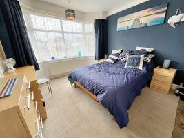 Picture #7 of Property #1387325541 in Christchurch BH23 3QL