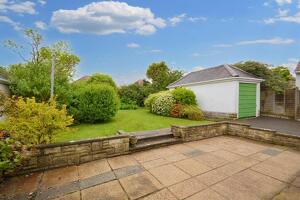 Picture #12 of Property #1393296741 in Broadstone BH18 9DJ