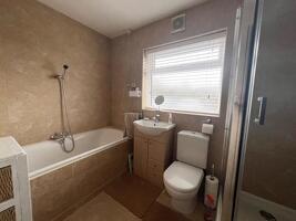 Picture #12 of Property #1400022441 in Stonehills, Fawley, Southampton SO45 1DU