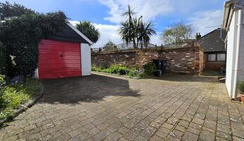 Picture #7 of Property #1403299641 in The Old Thatch, 56 Sopers Lane, Christchurch BH23 1JF