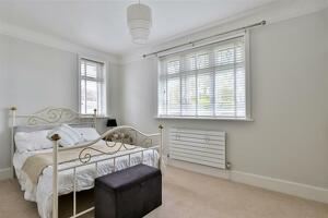 Picture #8 of Property #1404921741 in Canford Cliffs Avenue, Poole BH14 9QN