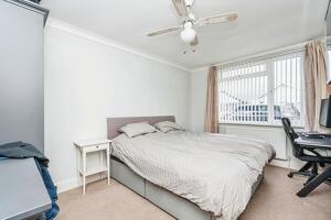 Picture #7 of Property #1405470741 in Oaklands Avenue, Totton, Southampton SO40 3JN