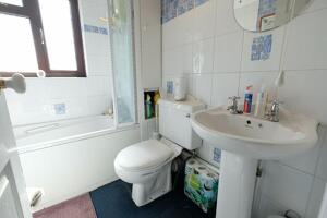 Picture #13 of Property #1410889641 in Melick Close, Marchwood, Southampton SO40 4YJ