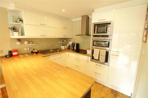 Picture #1 of Property #141451768 in Acland Road, Bournemouth BH9 1JH