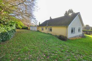 Picture #18 of Property #1415110341 in  Furzehill, Wimborne BH21 4HD