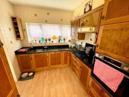 Picture #7 of Property #1419222141 in Rushmere Road, Bournemouth BH6 5PE