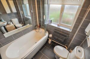 Picture #8 of Property #1419510741 in Bridle Way, Wimborne BH21 2UX
