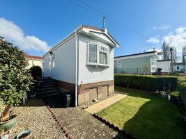 Picture #0 of Property #1420147641 in Old Bridge Road, Bournemouth BH6 5RQ
