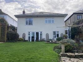 Picture #0 of Property #1421622441 in Kings Road West, Swanage BH19 1HT
