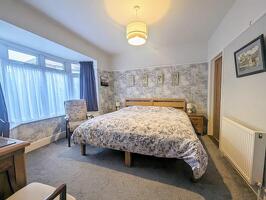 Picture #6 of Property #1421622441 in Kings Road West, Swanage BH19 1HT
