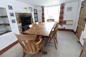 Picture #6 of Property #1424839431 in High Street, Langton Matravers BH19 3HD