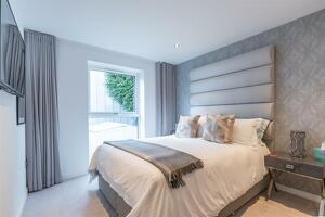 Picture #14 of Property #1425035541 in Grasmere Road, Sandbanks BH13 7RH