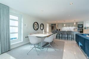 Picture #8 of Property #1425035541 in Grasmere Road, Sandbanks BH13 7RH