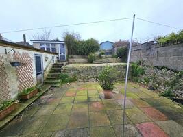 Picture #6 of Property #1425145641 in Burley Road, Parkstone, Poole BH12 3DA