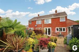 Picture #15 of Property #142593268 in Spittlefields, Ringwood BH24 1QH
